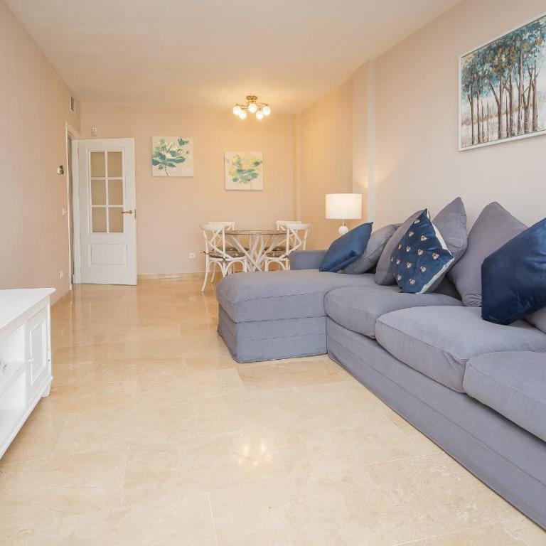 Marina Real 253 - Room #1183945002 - 24