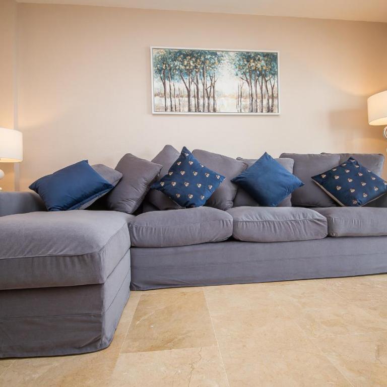 Marina Real 253 - Room #1183945002 - 25