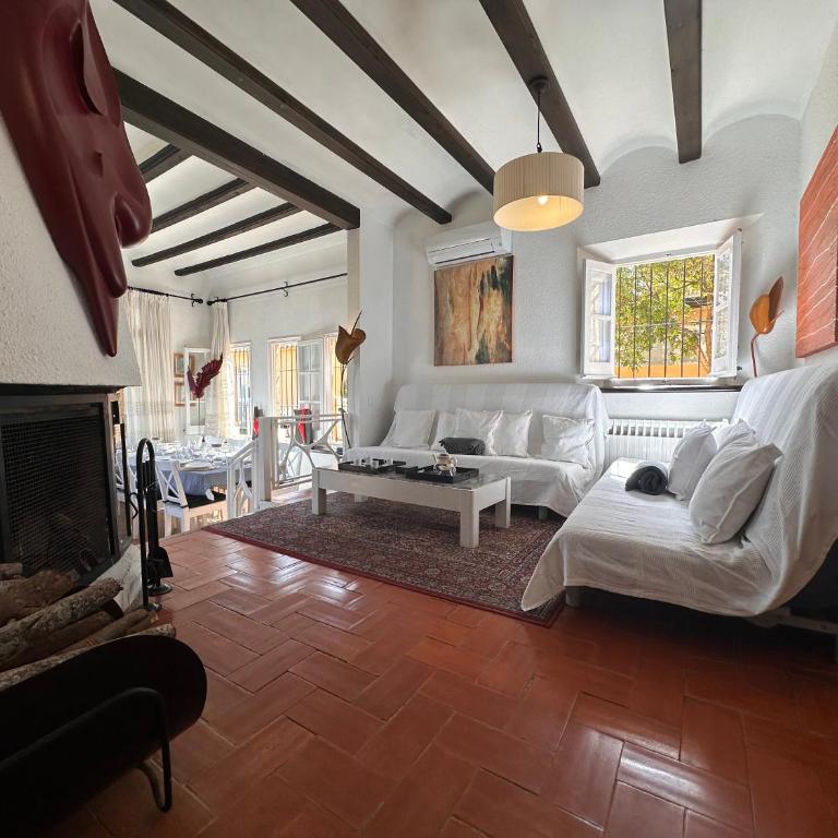 Casa única con jardín a 45 metros de la playa. BE - Villa - 21