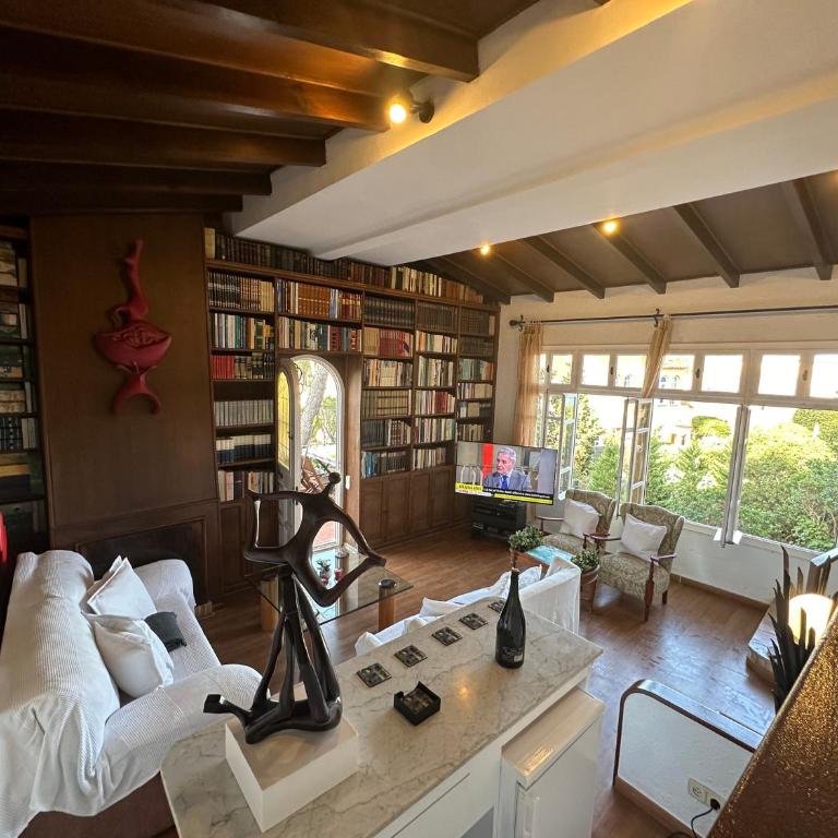 Casa única con jardín a 45 metros de la playa. BE - Villa - 40