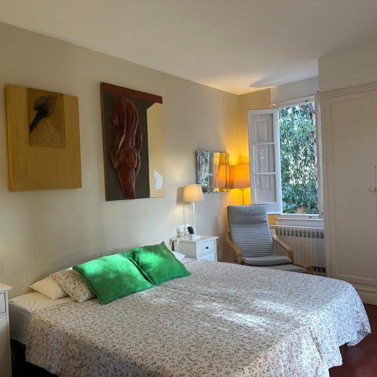 Casa única con jardín a 45 metros de la playa. BE - Villa - 66