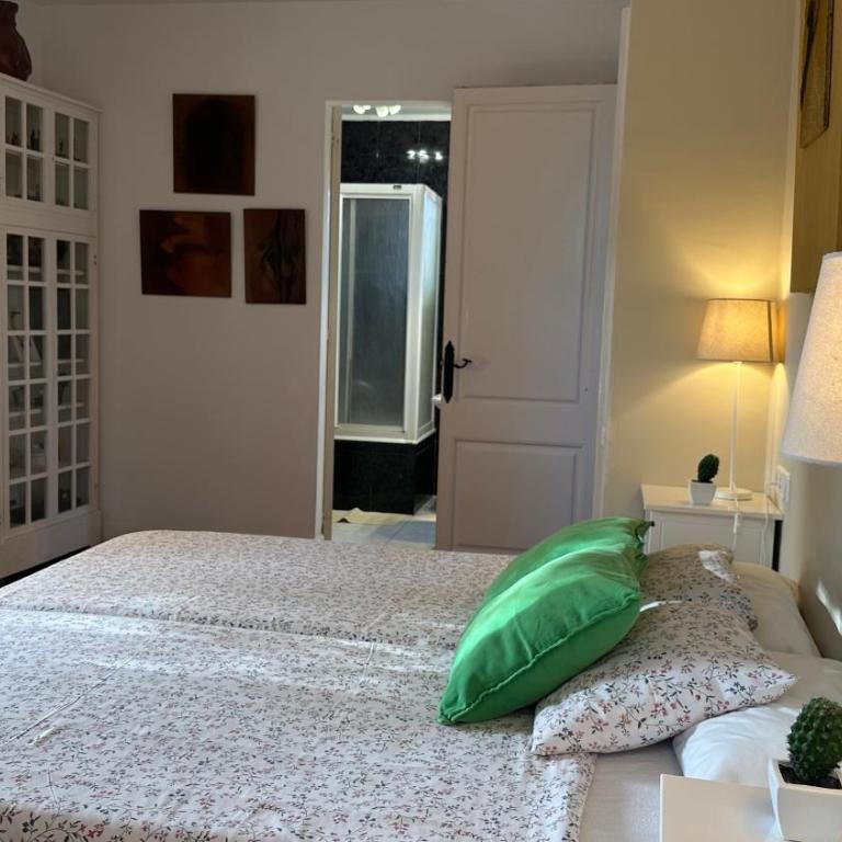 Casa única con jardín a 45 metros de la playa. BE - Villa - 67
