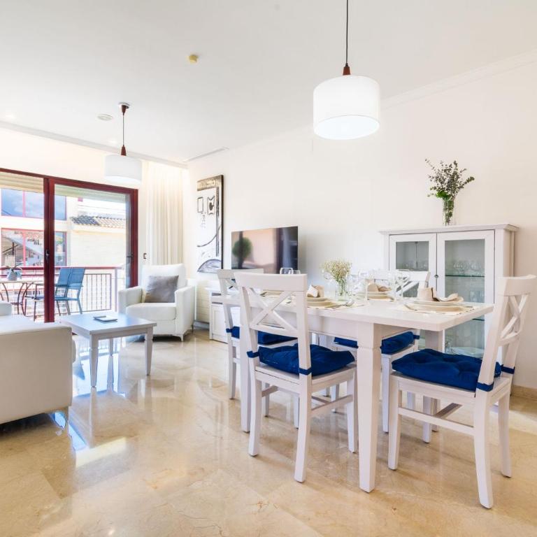 Apartamentos Albir Confort 3 dormitorios - Three-Bedroom Apartment - 6
