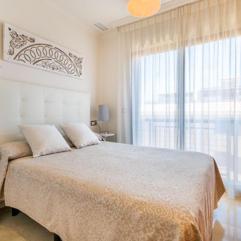 Apartamentos Albir Confort 3 dormitorios - Three-Bedroom Apartment - 19