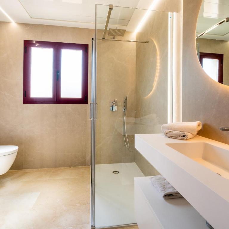 Apartamentos Albir Confort 3 dormitorios - Three-Bedroom Apartment - 20