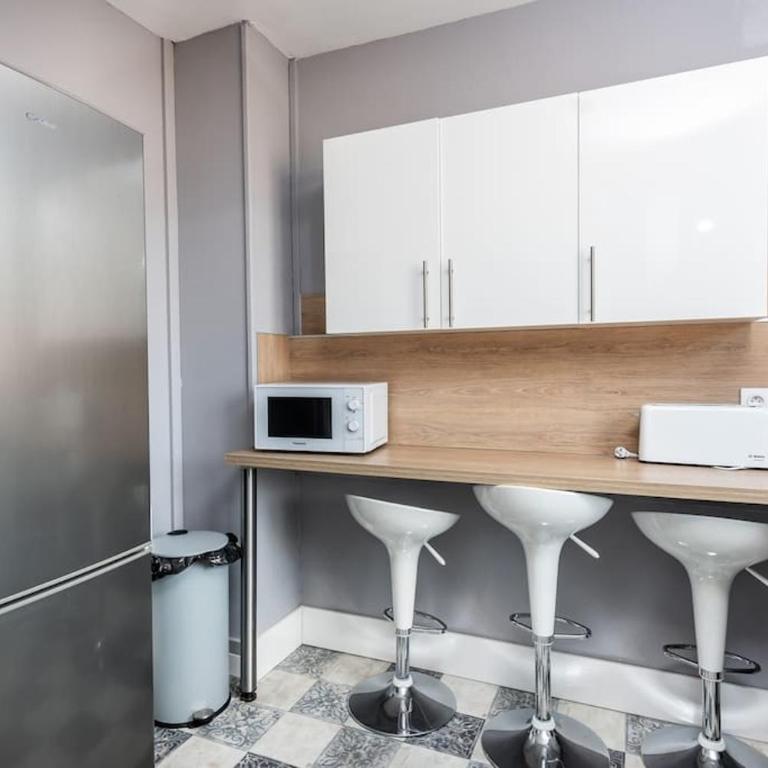 Magnifique 3 Chambres - Parking - Hyper Centre - Gare - Appartement 3 Chambres - 13