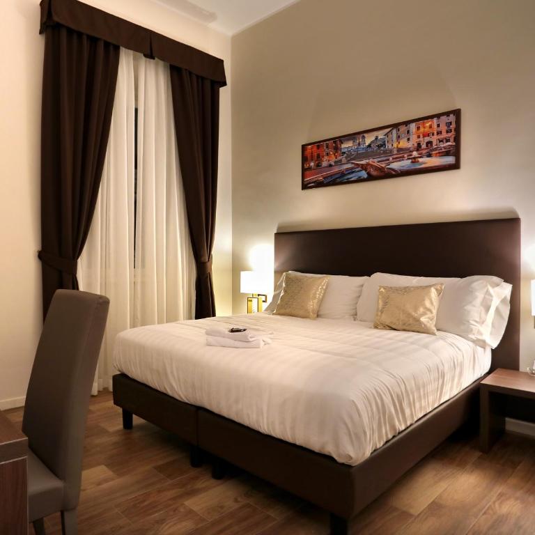 Elegant Rooms Roma - Guest House - Camera Superior Matrimoniale/Doppia con Letti Singoli con Vista Città - 21