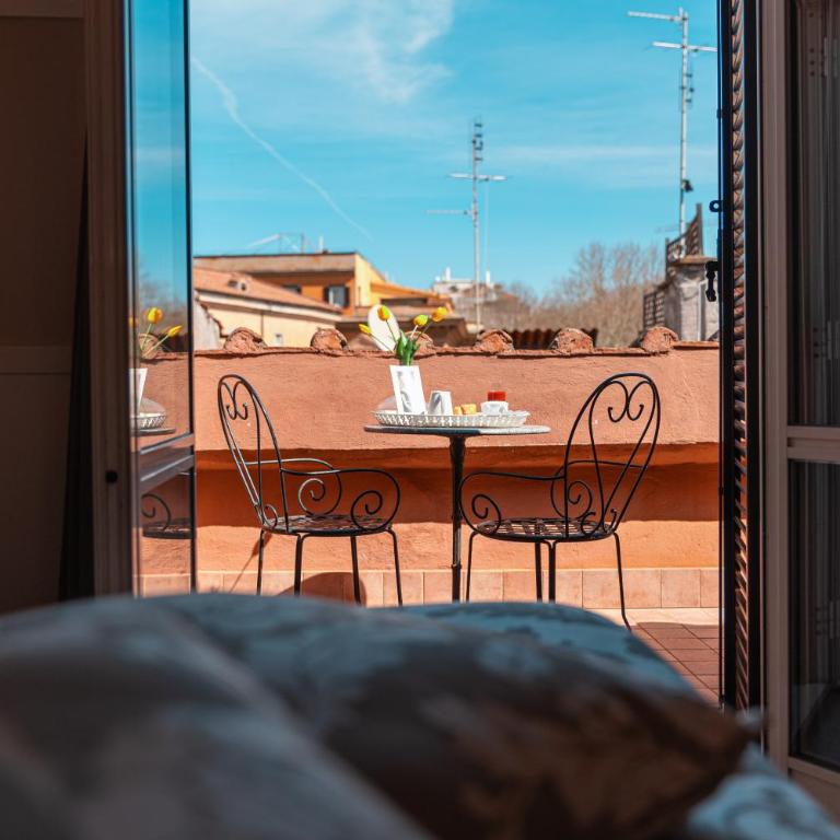 Hotel Modigliani - Camera Matrimoniale con Balcone - 12