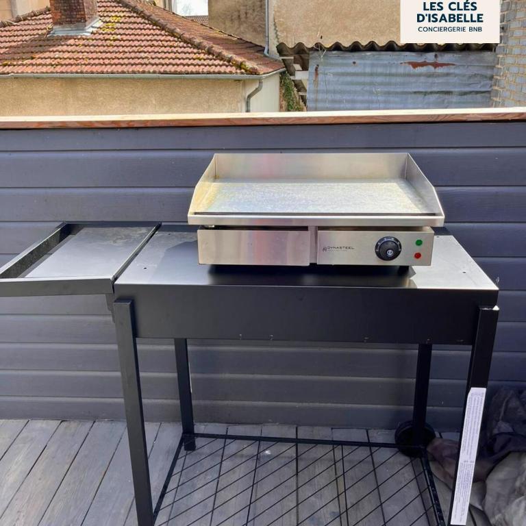 Appartement climatisé avec sa terrasse de 25 M2 - Appartement 2 Chambres - 11
