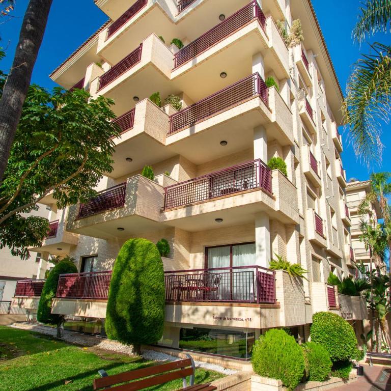 Apartamentos Albir Confort - Avenida 1 dorm - One-Bedroom Apartment - 35