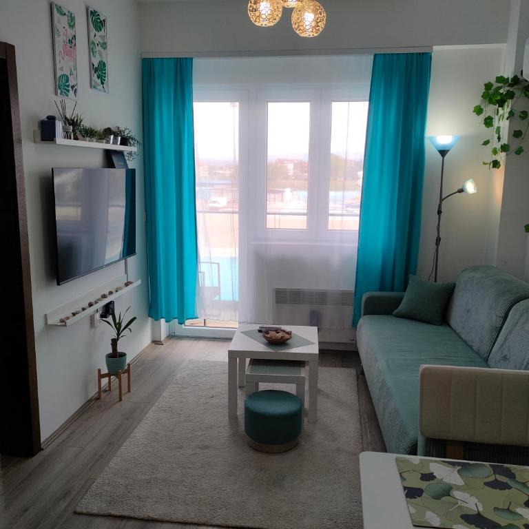 Apartment Tropical - Aqua Park Jagodina - Apartman sa Pogledom na Bazen - 3