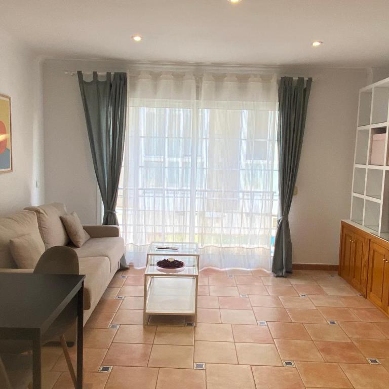 Piso en 2º línea de playa Los Boliches - Apartamento de 2 dormitorios - 2