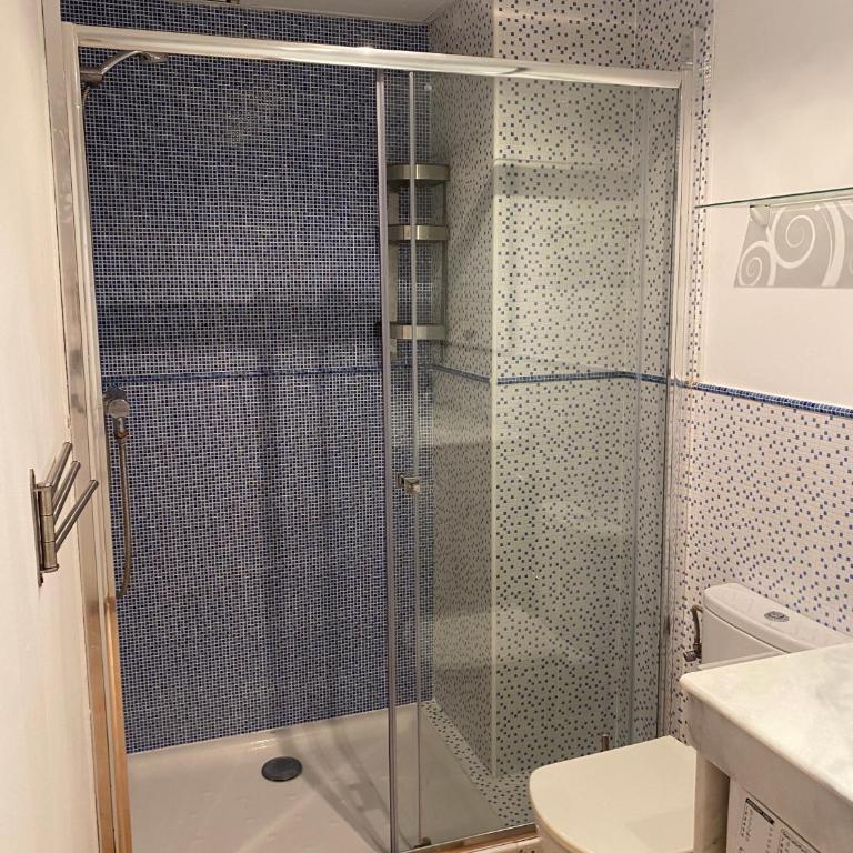 Piso en 2º línea de playa Los Boliches - Apartamento Ático - 7