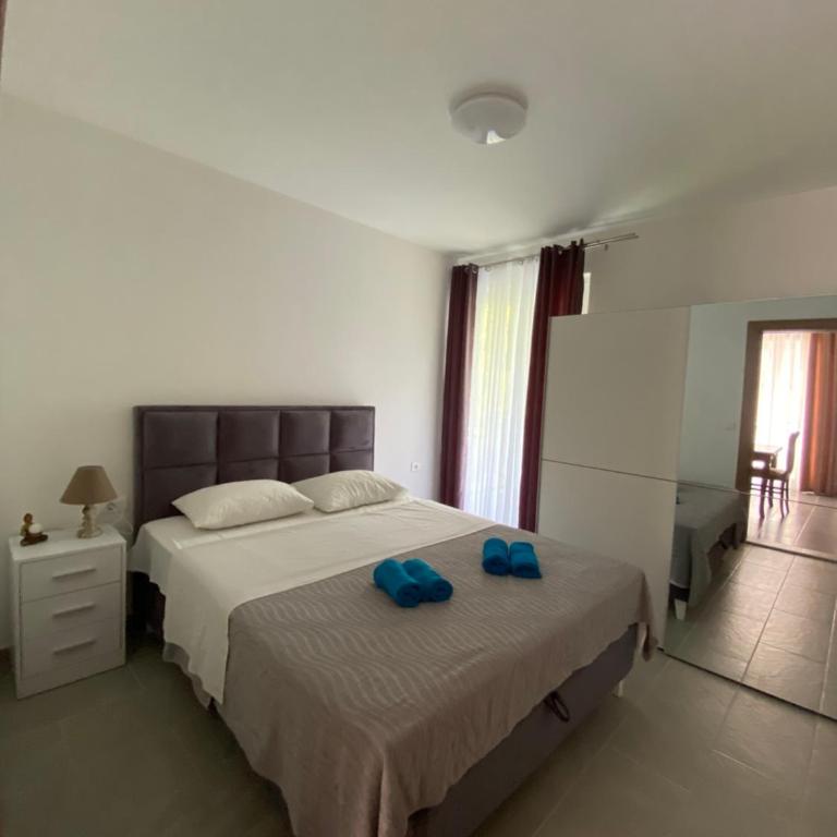 Vučićević - Room #1184017301 - 3