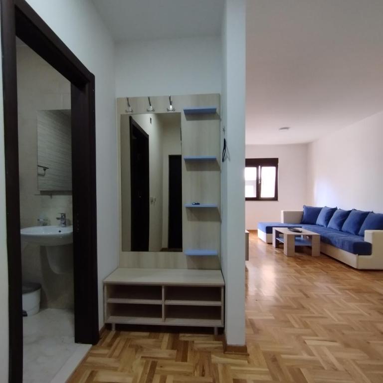 Becici Akacia Apartments - One-Bedroom Apartment - 4