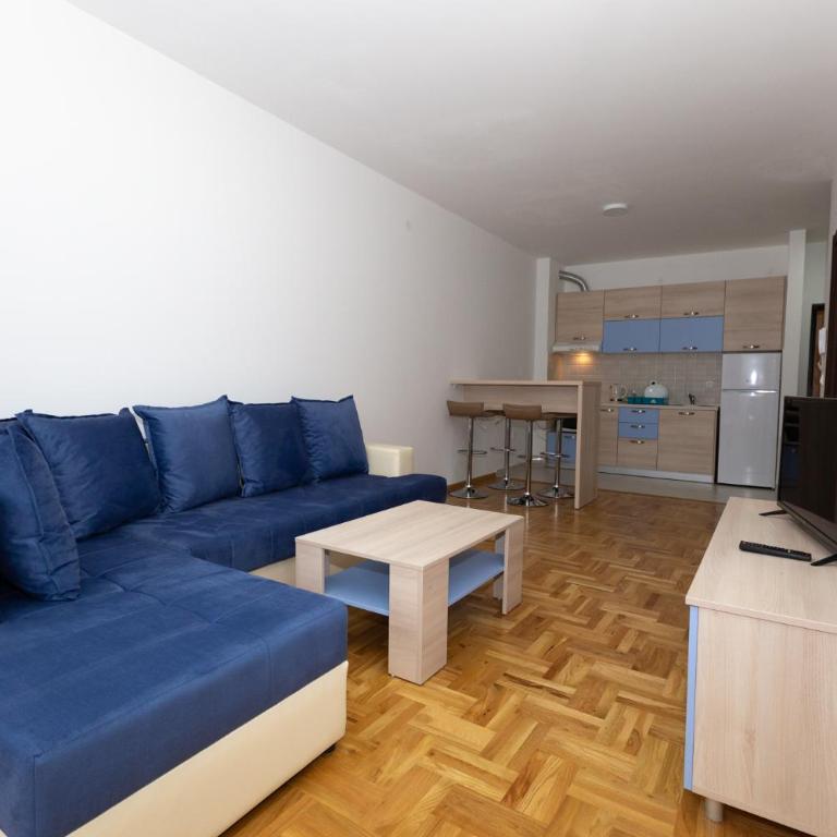 Becici Akacia Apartments - One-Bedroom Apartment - 6