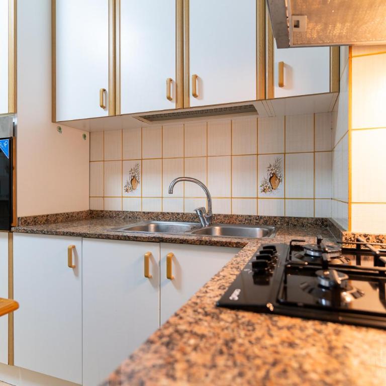 rentafive - Ascensor - A/A - Centro - Apartamento - 22