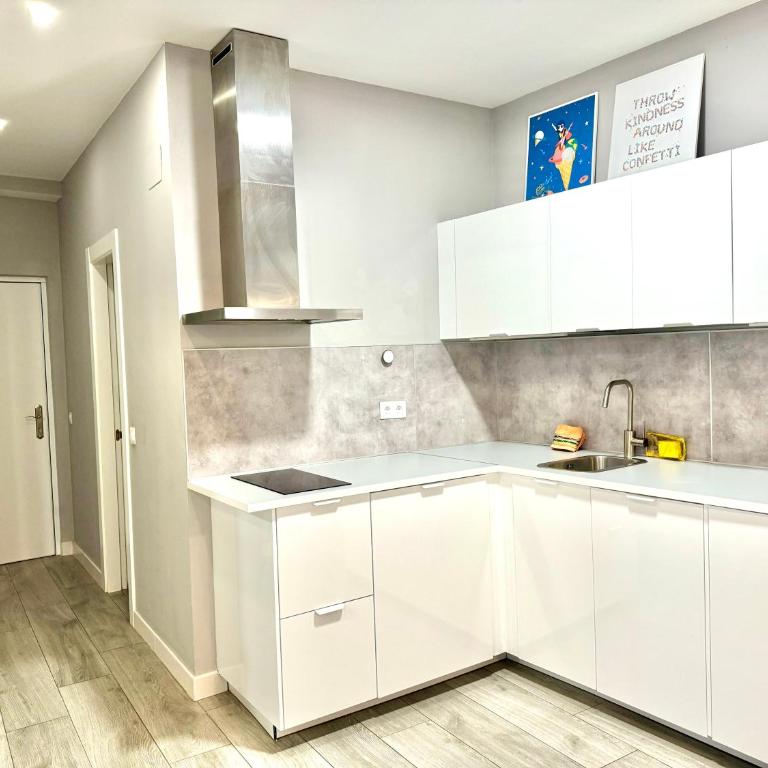Lovely Studio in Hearth of Soho - Alameda Principal - One-Bedroom Apartment - 5