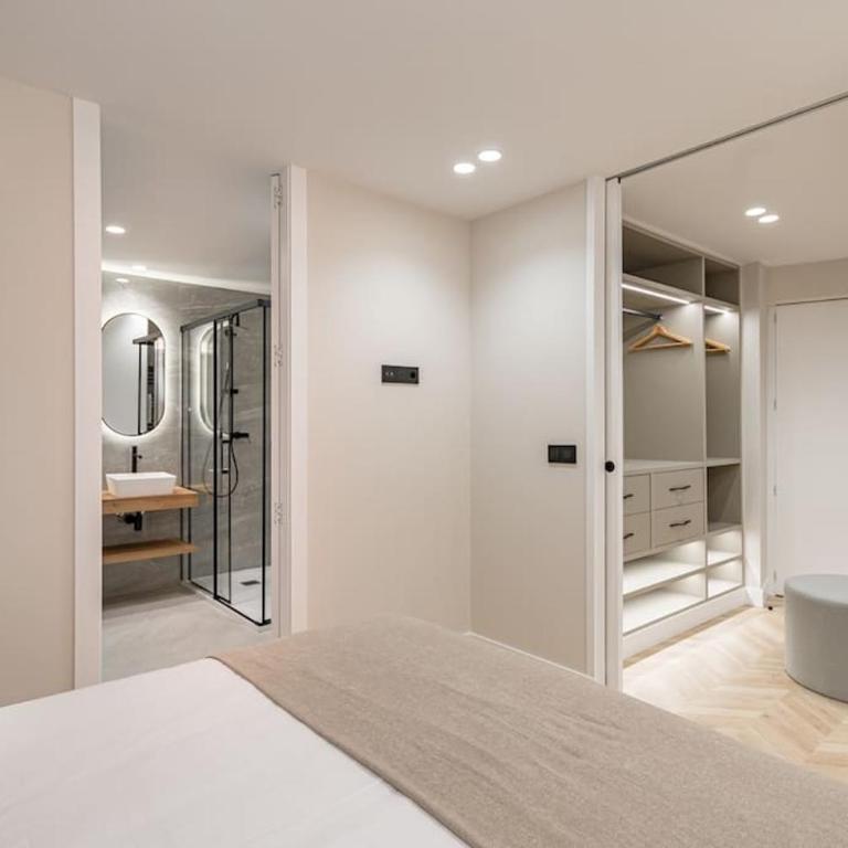 Location, Luxury & Style Best 4Bed in Madrid - Apartment - 19