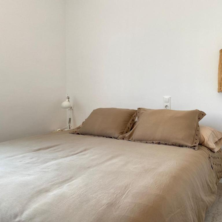 Entre2aigues - Three-Bedroom Townhouse - 16
