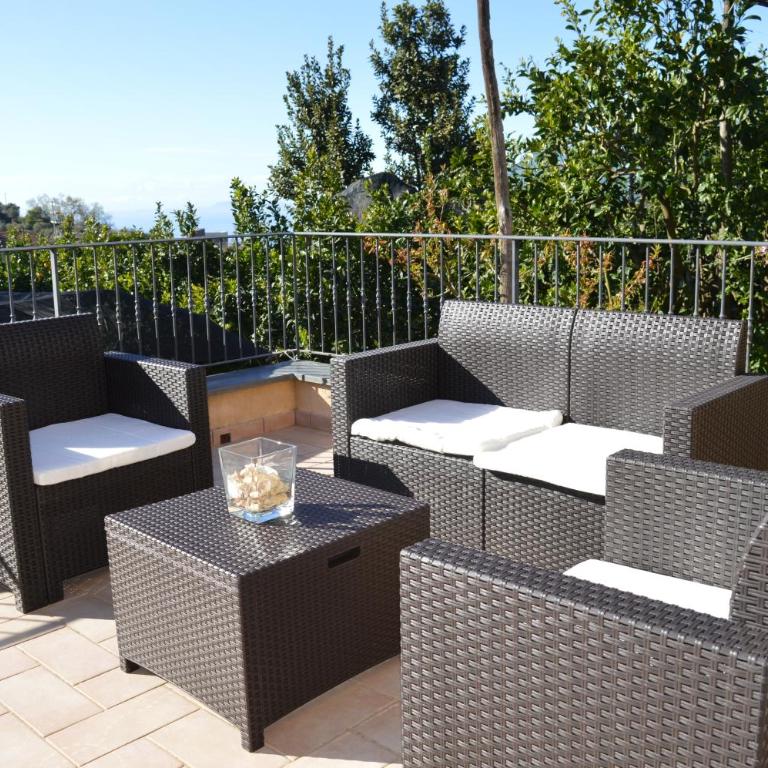 Mary's Country Villa - Villa in charming and amazing Sorrento Coast - Two-Bedroom Villa - 4