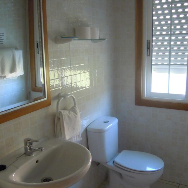 HOSTAL Restaurante RANCHEIRO - Habitación Doble - 1 o 2 camas - 8