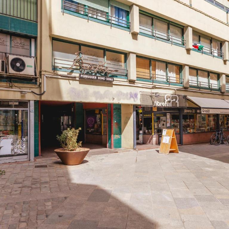Bravissimo Hortes, 3-bedroom centre apartment - Apartamento de 3 dormitorios - 38