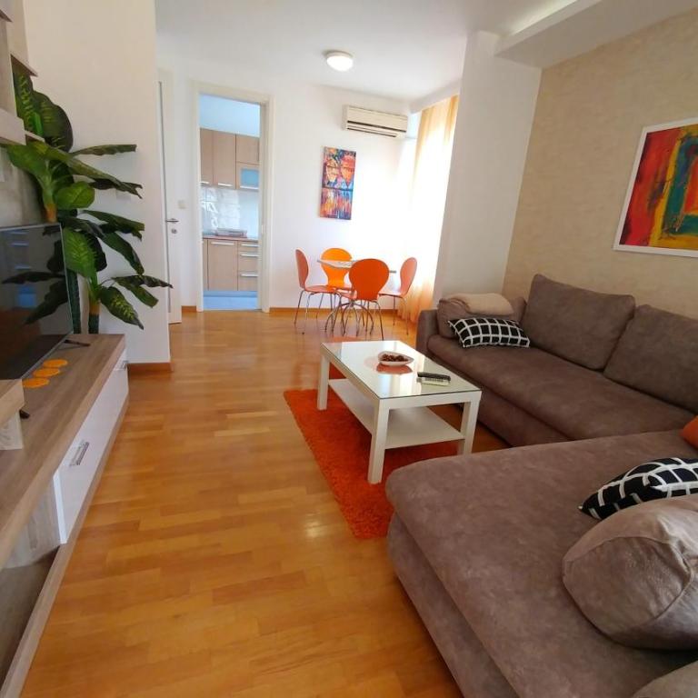 Delta Residence Belville - Apartman sa Balkonom - 1