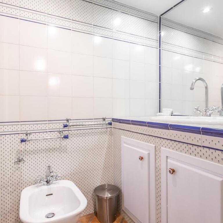 Art House Trastevere Apartment - Appartamento Deluxe - 11
