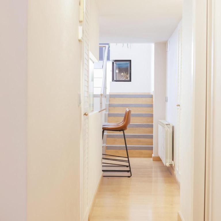 Bravissimo Hortes, 3-bedroom centre apartment - Apartamento de 3 dormitorios - 10