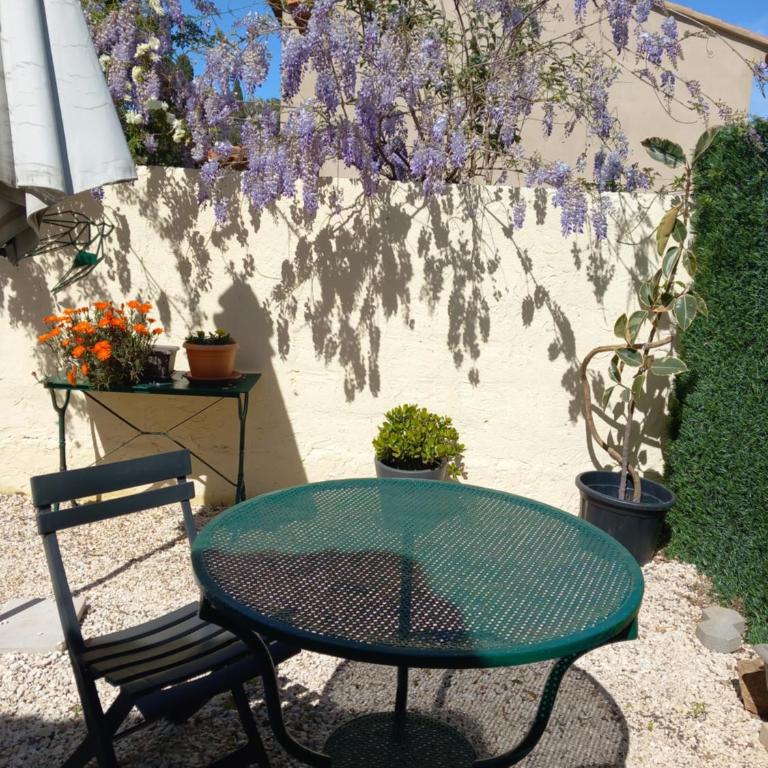 Studio avec Jardin et Parking Privés - Studio - 5