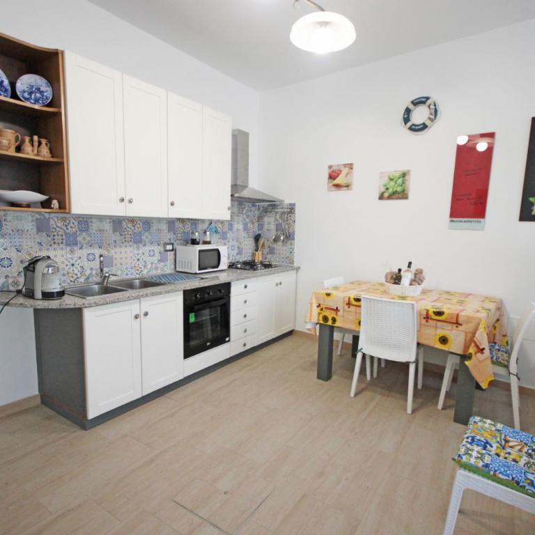 Casa Sandrina - Porto Cesareo By Cala Salento - Three-Bedroom House - 1