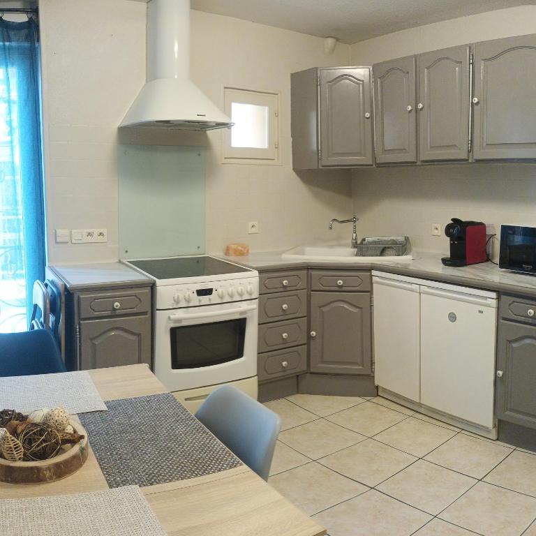 Maison coeur du village - Ferienhaus - 3