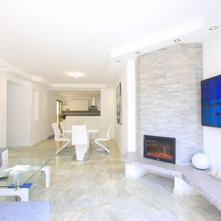 1093 modern beach apartment , huge terrace , bbq - Apartamento de 2 dormitorios - 7