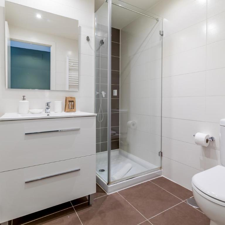 CATERINA PACÍFICO - Three-Bedroom Apartment - 9