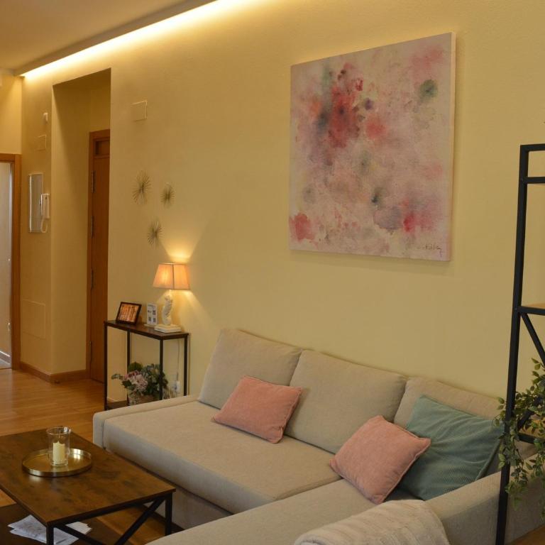 APARTAMENTO PUERTA DE CÓRDOBA- Exterior con balcones - Apartamento de 2 dormitorios - 27