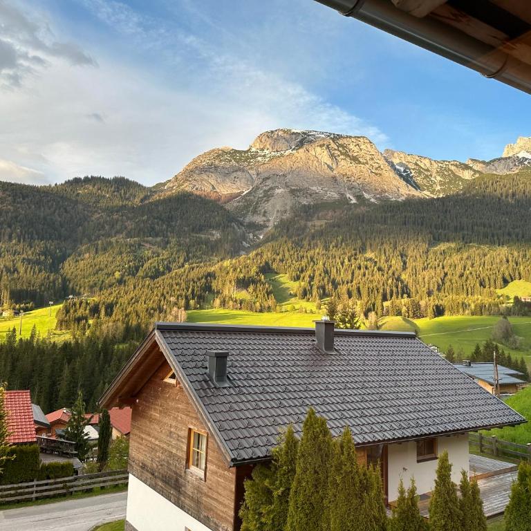 Chalet Bischofsmütze - Direkt an der Skipiste im Skigebiet Dachstein West - Chalet - 13