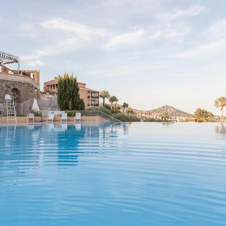 Village cap Esterel, piscine, plage - Apartamento con terraza - 9