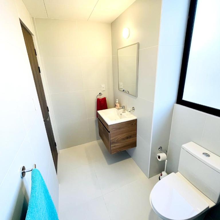 Apartamento Elegante y con Vista Panorámica en el Centro de Sopocachi - Room #1184189601 - 13