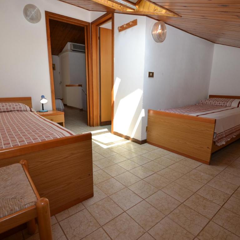Gavitello - Three-Bedroom Apartment - 1