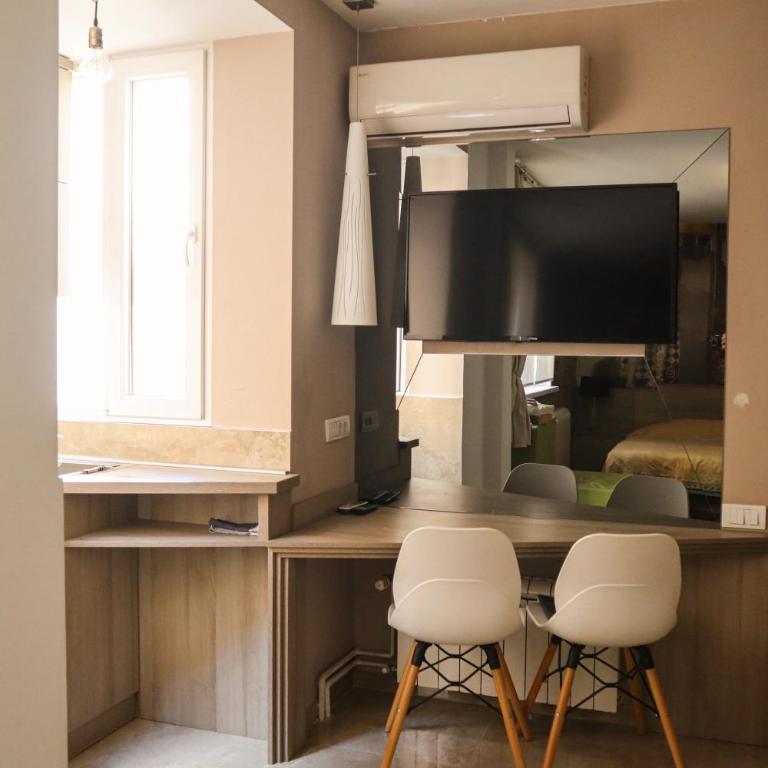 The Empress apartment Belgrade - One-Bedroom Apartment - 4