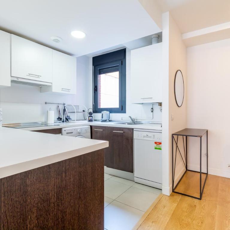 CATERINA PACÍFICO - Two-Bedroom Superior Apartment - 14