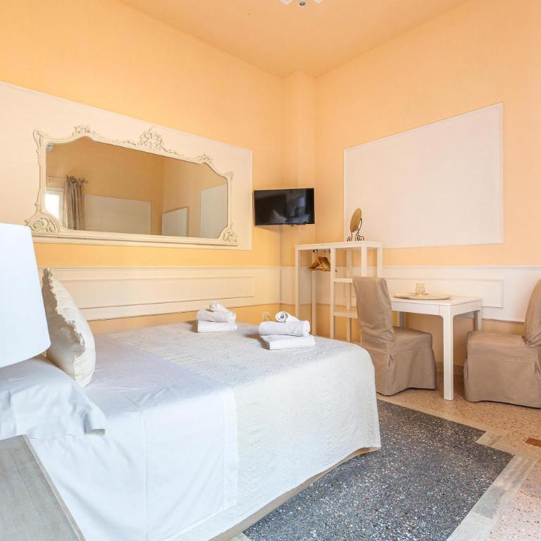 DimoraLeTreMuse Guesthouse - Monolocale Deluxe - 14