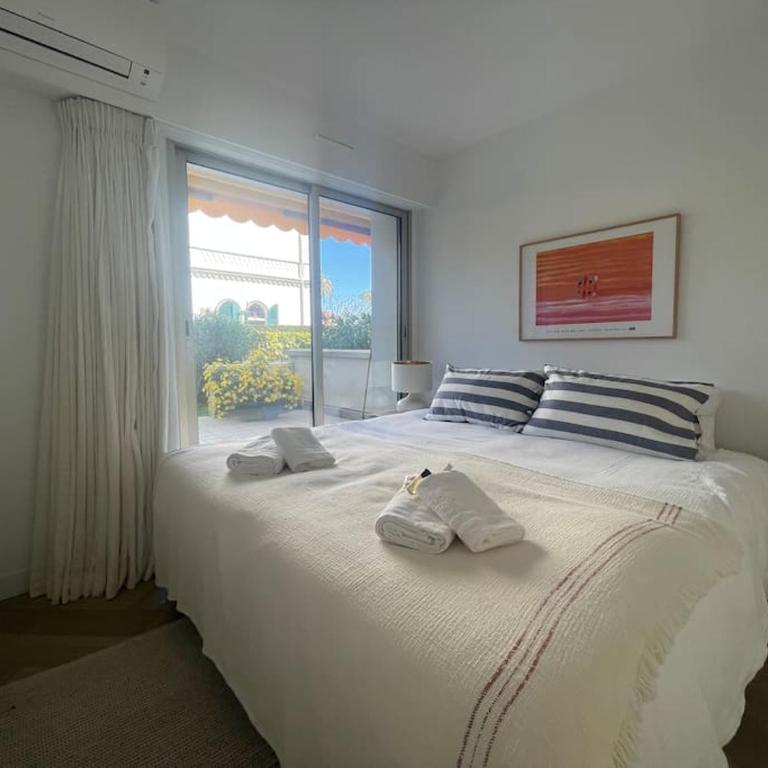 Le Bluebay - Luxurious 2 bedrooms seaview swimming pool carpark - Room #1184252101 - 11