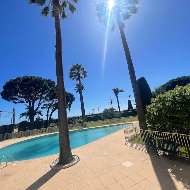 Le Bluebay - Luxurious 2 bedrooms seaview swimming pool carpark - Room #1184252101 - 18