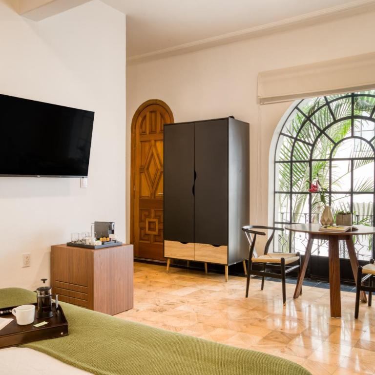 Santa Casa by Tasman - King Room - 9