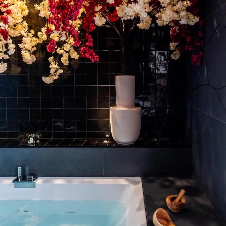 HOST INN NEAT SUITE - Apartamento de 1 dormitorio con bañera de hidromasaje - 15