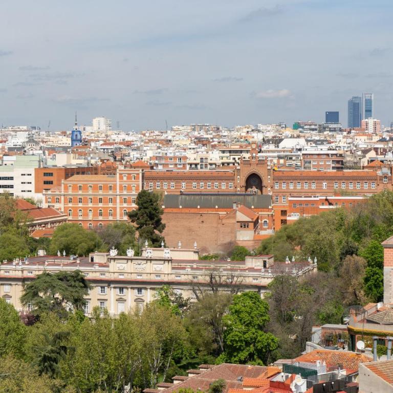 apartamento en plaza de españa ALQUILER TEMPORAL - Apartment - 29