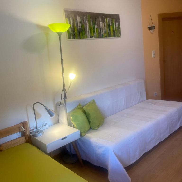Privatzimmer Haus Gschweitl - Apartment mit 1 Schlafzimmer und Balkon - 4