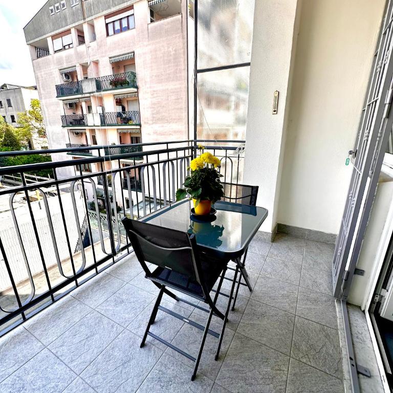 Milano città vicino metro - Appartamento con 2 Camere da Letto - 1